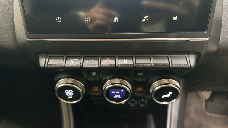 Renault Captur 1.0 TCE 100 Iconic 5dr Petrol Hatchback